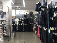 -迪卡侬(西华店)