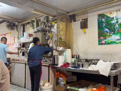 -球场热干面老店