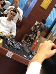 点击看大图 -尼特斯男士发型馆