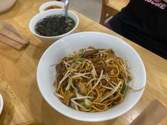 -阿彬生炒牛肉面(解放路店)