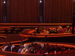 -交通银行前滩31演艺中心