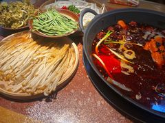 -赵美丽·重庆社区火锅·直营店(火车东站·中豪国际店)