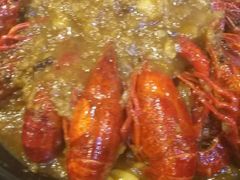 -虾弄弄海派小龙虾·牛羊蝎子火锅