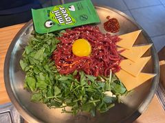 生拌牛肉-Myth猪蹄(明洞店)
