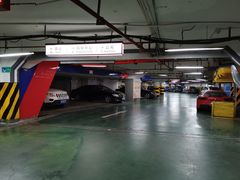 -杭州温德姆至尊豪廷大酒店-停车场