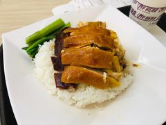 烧鹅油鸡饭-太兴烧味餐厅(香港机场店)