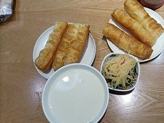 -三好食堂(煎饺·馄饨·肉饼米线·盛世广场店)