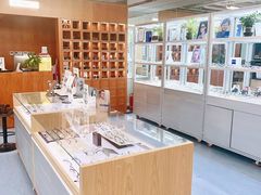 -无奔眼镜·蔡司·依视路授权店(马家堡店)