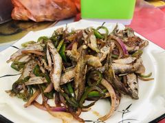 山坑鱼-银峰农庄·特色烧鸡·鲜无花果浸鸡