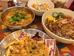-万能料理屋(钟鼓岭路店)
