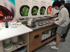 自助调料区-屋头串串(新街里店)