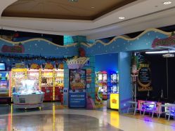 -探奇乐园蹦床公园(日月广场店)