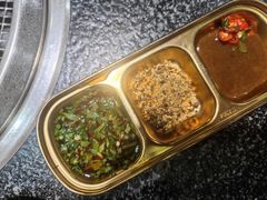 -红泥小火炉·东北泥炉烤肉(天一旗舰店)