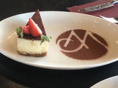 -WOLFGANG PUCK KITCHEN & BAR(迪士尼小镇店)