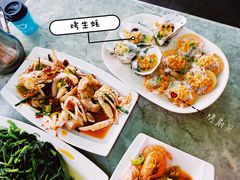 -四川小胡子海鲜(丁村万人海鲜广场店)