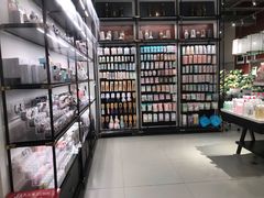 -纪念日百货(万达广场店)