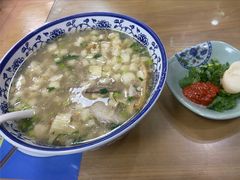 羊肉泡馍-东关吉祥西安腊汁肉夹馍(健德门店)