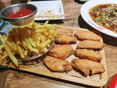 鸡翅薯条-叶派龙虾•招牌香辣蟹·海鲜(中海国际店)