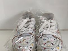 -翰皇直营洗衣洗鞋(望京鹿港店)
