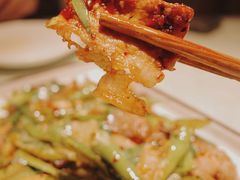 蒜苗回锅肉-易老妈蹄花.特色川菜(人民公园总店)