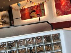 -必胜客(绿地新都会店)