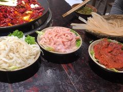-四小区火锅·巷子里的重庆火锅(花照壁店)