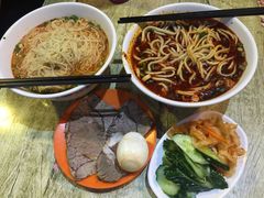 -陈记牛肉面