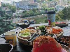 -包整·丝娃娃(一览甲秀楼风景店)