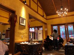 -富正毅三下锅·湘西韵味(天门山索道店)