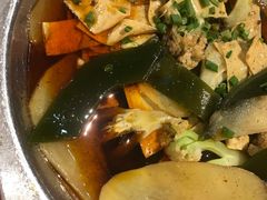 -李双猪·小龙虾·烧烤·羊肉煲(乐山店)
