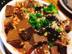 -炉小二铜锅牛蛙•川湘菜(三里屯店)