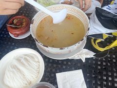 -桥香园云南过桥米线(金马碧鸡店)