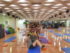 -宝力豪健身(中粮广场店)