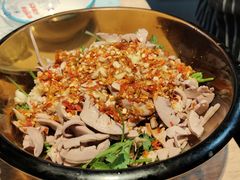 -昱龙大盆牛蛙馆(三兴街总店)