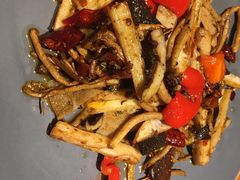 -十三式重庆江湖菜(金茂览秀城店)