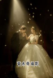 -蒙太奇婚纱摄影(万达店)