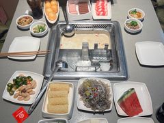 -海底捞火锅(珠影星光城夜宵主题店)
