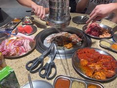 -姜胖胖韩式自助烤肉(光明万达店)