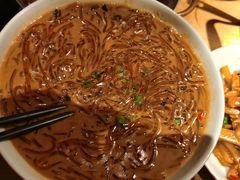 -吃饭皇帝大(解放西路店)