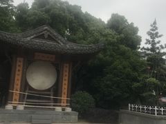 -绳金塔
