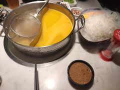 -左庭右院鲜牛肉火锅(浦江欢乐颂店)