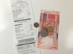 -奥利弗·雷金纳德·坦博国际机场