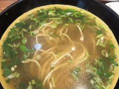 -杨记清芳牛肉拉面(京广路店)