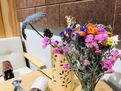 -藏猫猫咖啡主题馆(中央大道店)