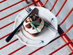 巧克力坚果磅蛋糕-Catch Bagel(芳草地店)