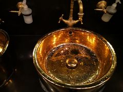 -外滩二十二号艺术中心