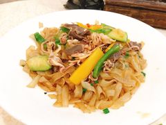 特色湿炒河粉-顺德人家食府(黄金广场店)