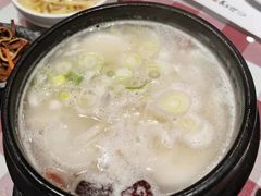 -益百岁牛尾汤主题餐厅(辛庄街店)