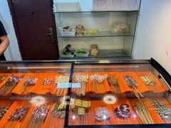 -万记麻辣烫国展总店