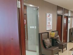 -爱康国宾体检中心(五角场万达广场分院)
